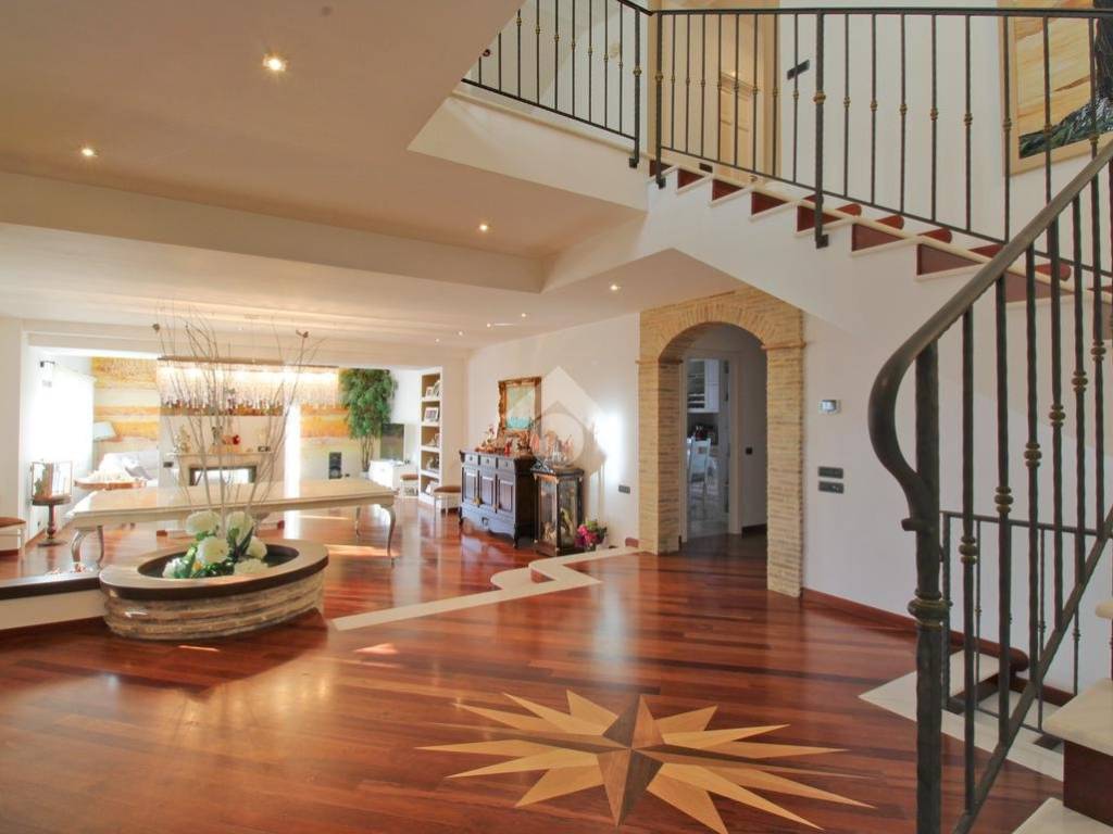 Villa a Castelfidardo in Via A. Diaz, 29 - Foto 2