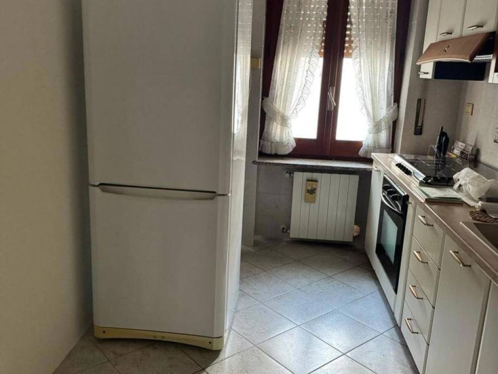 Appartamento a Brindisi in Via Puglie, 4 - Foto 2