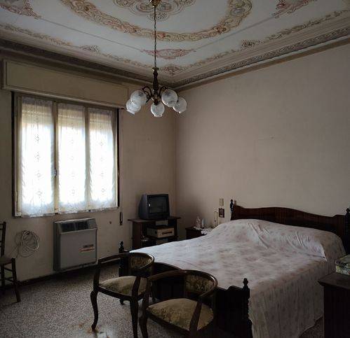Villa a Sabbioneta in Via Xxv Aprile 15 -/17 - Foto 4