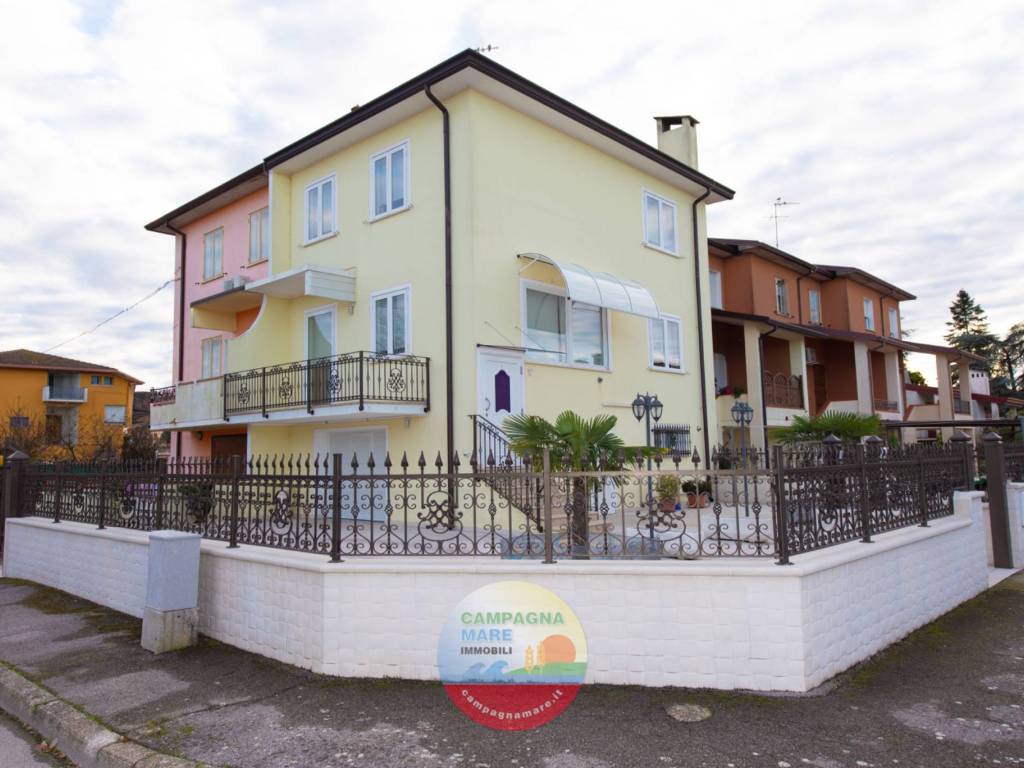 Villetta a schiera a Mesola in Via Biverare - Foto 2