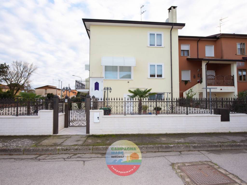 Villetta a schiera a Mesola in Via Biverare - Foto 4