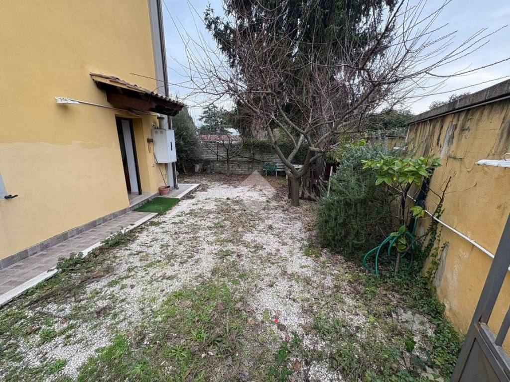 Appartamento a Lariano in Via redina ricci, 1 - Foto 3