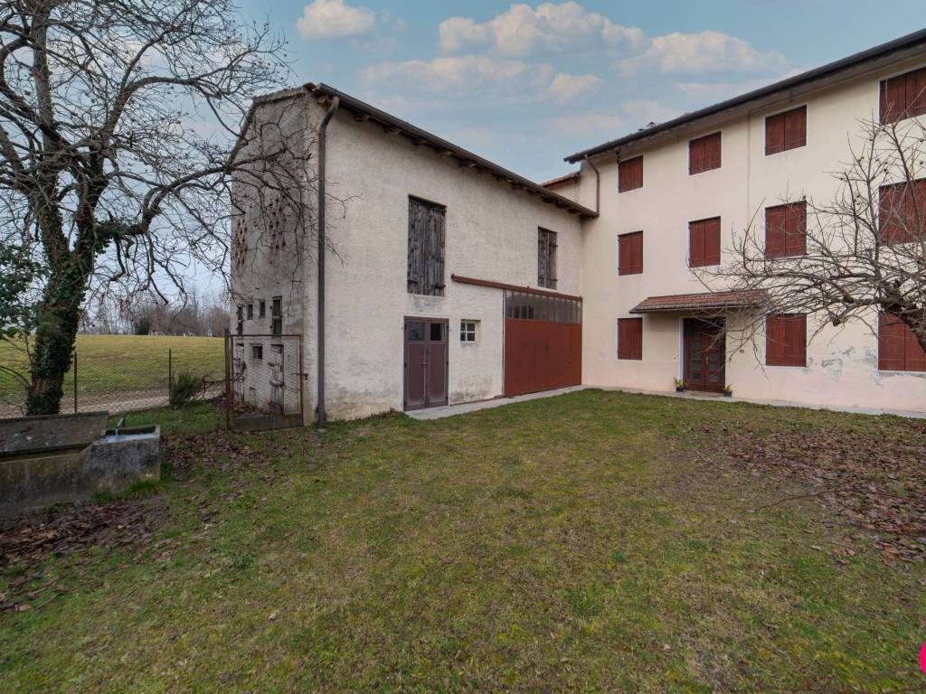 Rustico / casale a Fiume veneto in Via Fratte - Foto 2