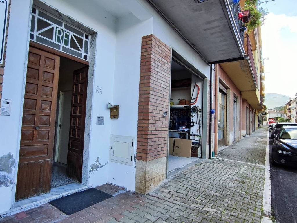 Appartamento a Montella in Via Fondana - Foto 3