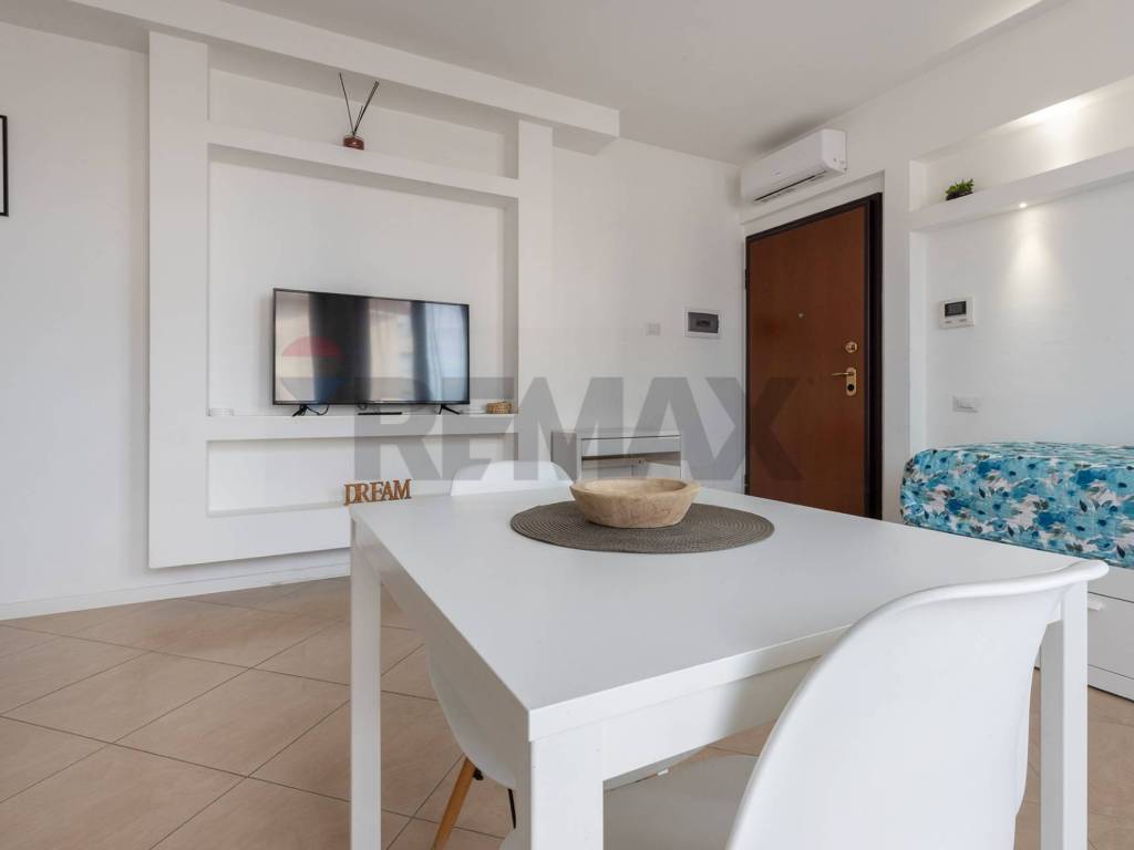 Appartamento a Gallarate in Via Camillo Prampolini, 5 - Foto 2