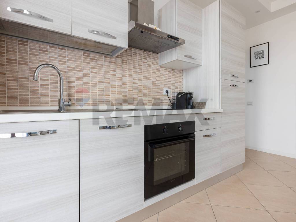 Appartamento a Gallarate in Via Camillo Prampolini, 5 - Foto 3