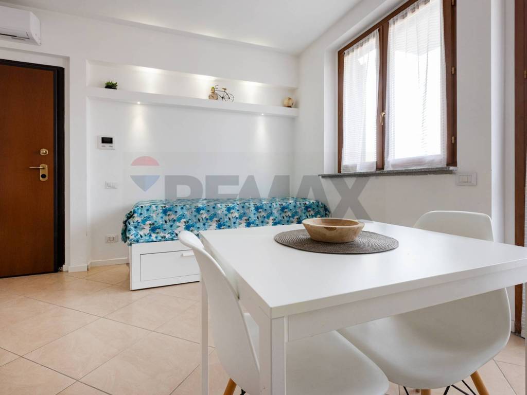 Appartamento a Gallarate in Via Camillo Prampolini, 5 - Foto 4