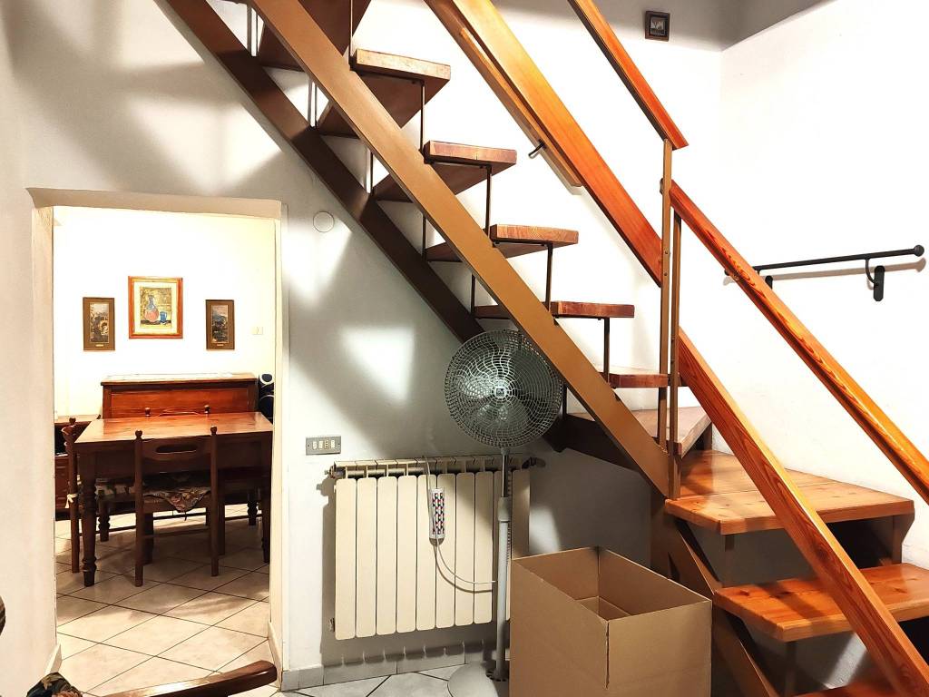 Casa indipendente a Vernio in Via Sant'Ippolito - Foto 3