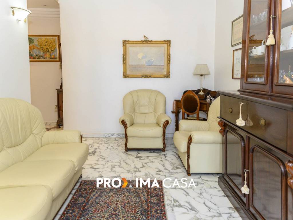 Appartamento a Salerno in Via XX Settembre 14 - Foto 3