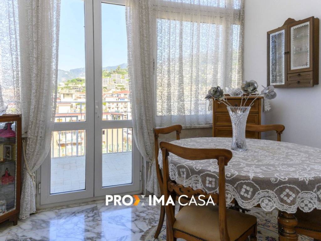Appartamento a Salerno in Via XX Settembre 14 - Foto 4