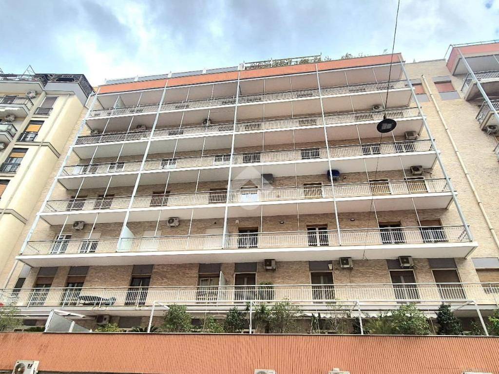 Appartamento a Bari in Via san lorenzo, 5 - Foto 2