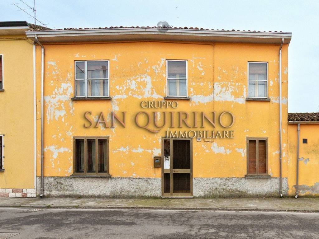 Villa a Suzzara in Strada Ponteboccale, 28 - Foto 3