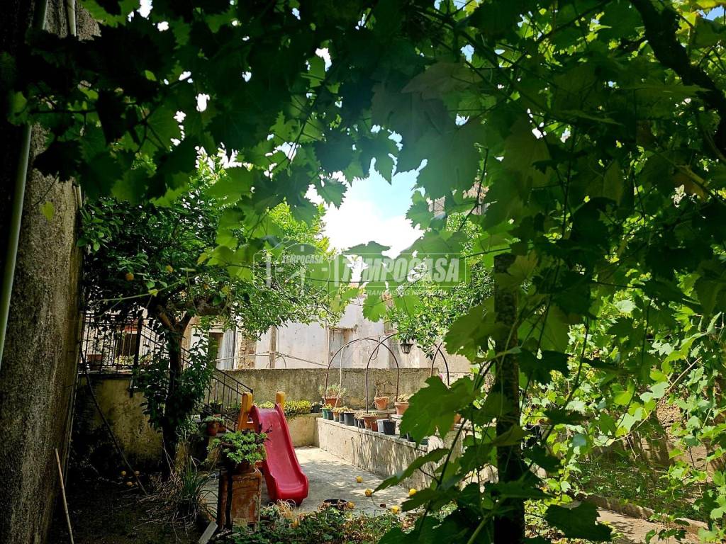 Casa indipendente a Avella - Foto 2