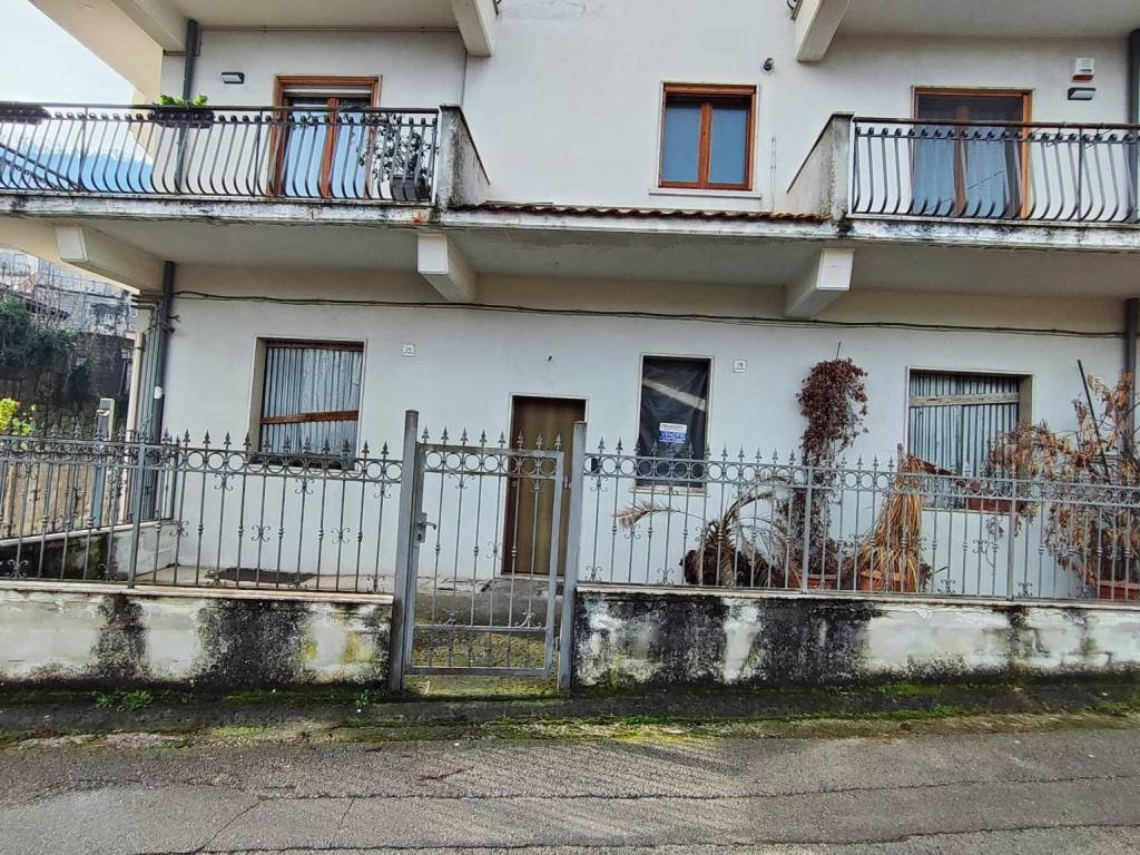 Appartamento a Montella in Via dell'Annunziata, 2 - Foto 4