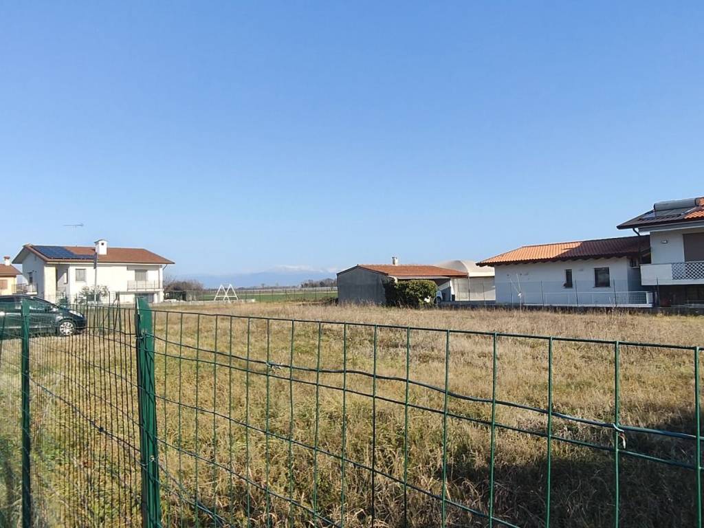 Terreno a Chiopris-viscone in Via degli Alpini - Foto 3