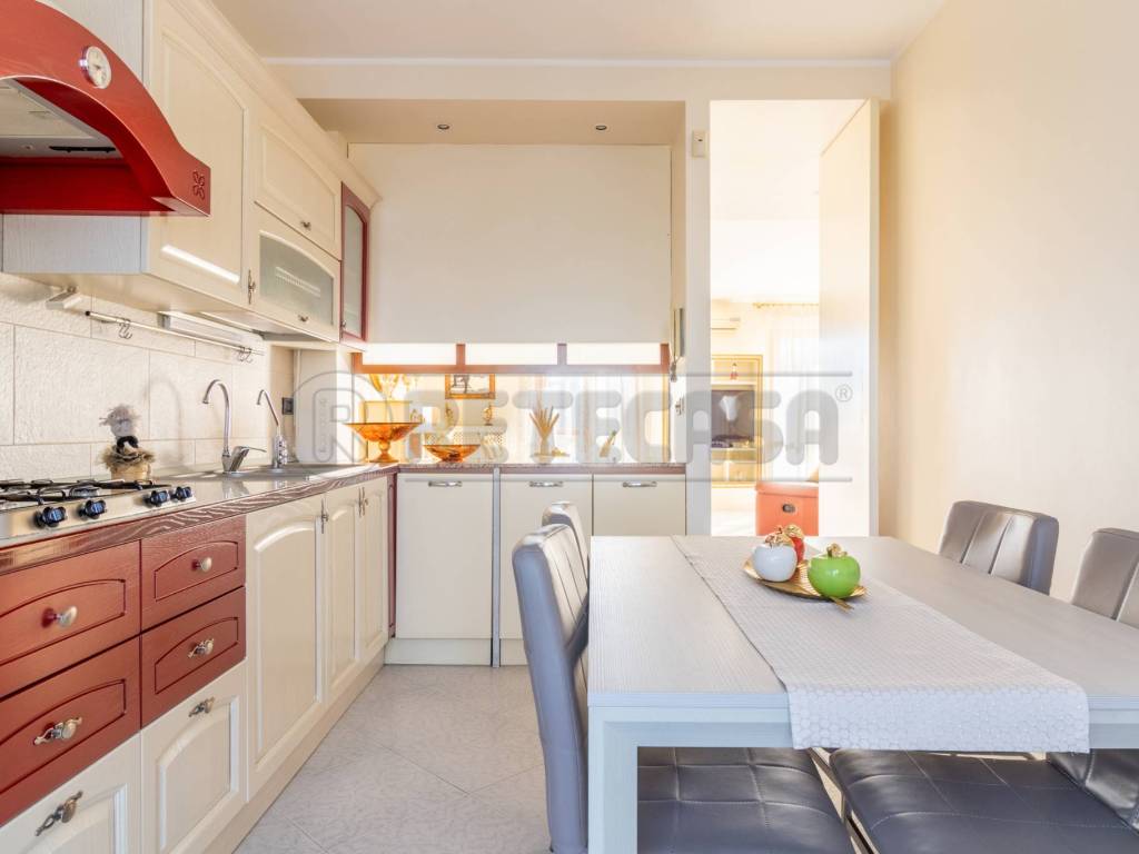 Appartamento a Bisceglie in Via Nicola Consiglio - Foto 4