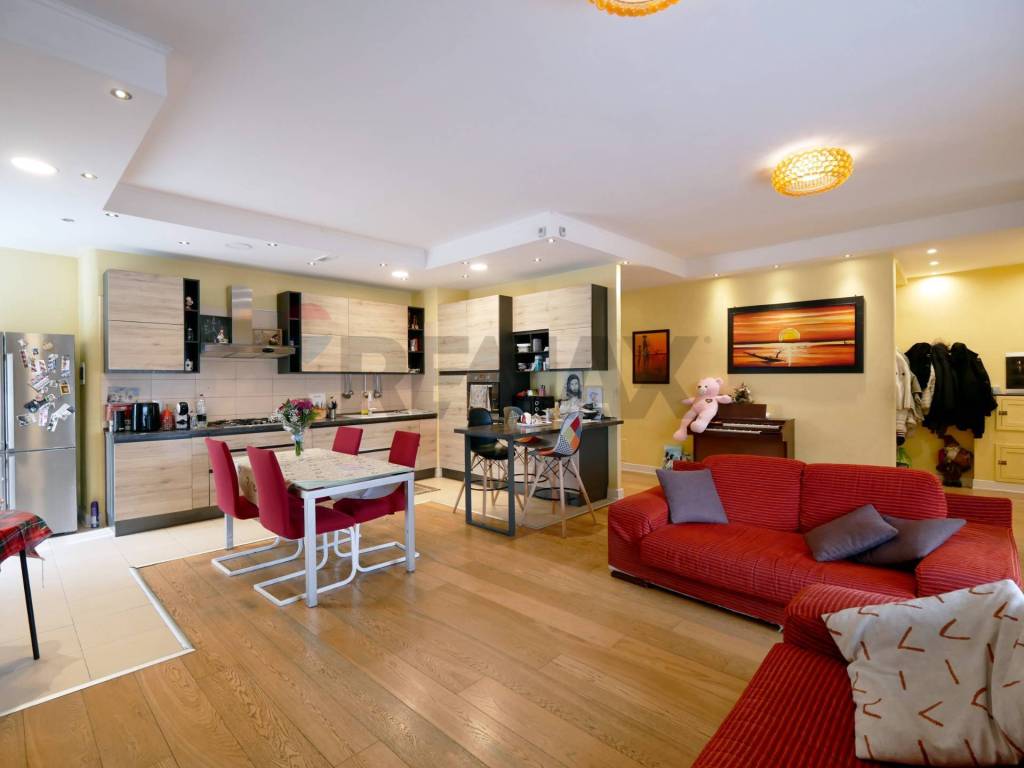 Appartamento a Modugno in Via Roma, 104 - Foto 5