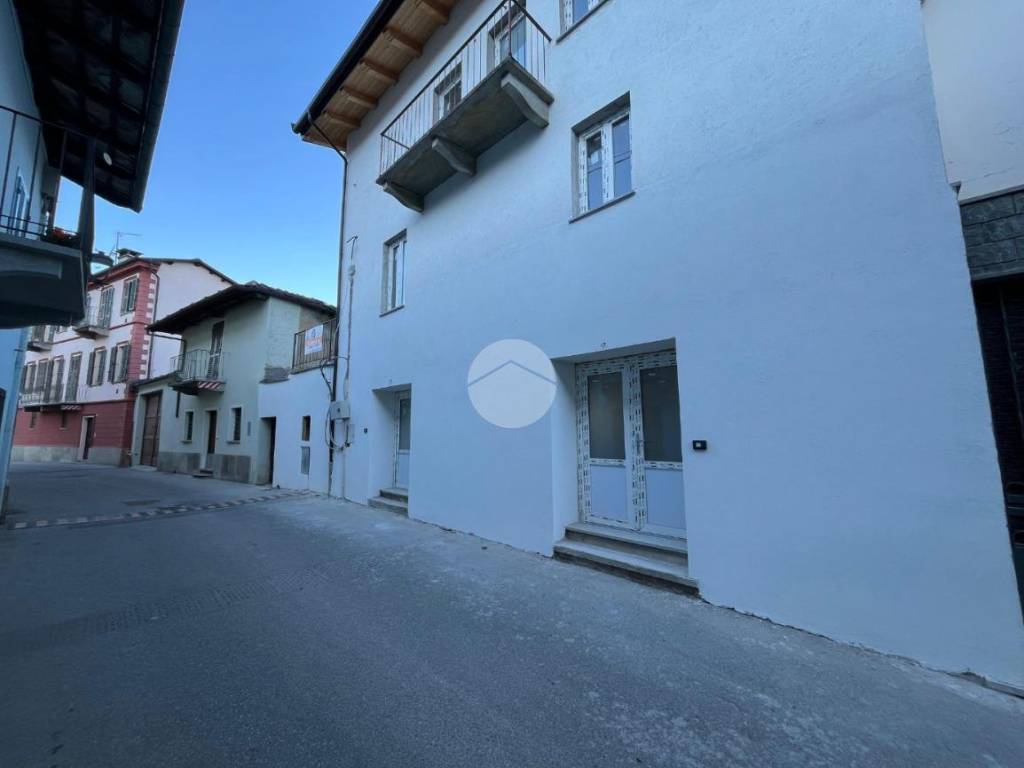 Appartamento a Barge in Via Carle Costanzo, 157 - Foto 2