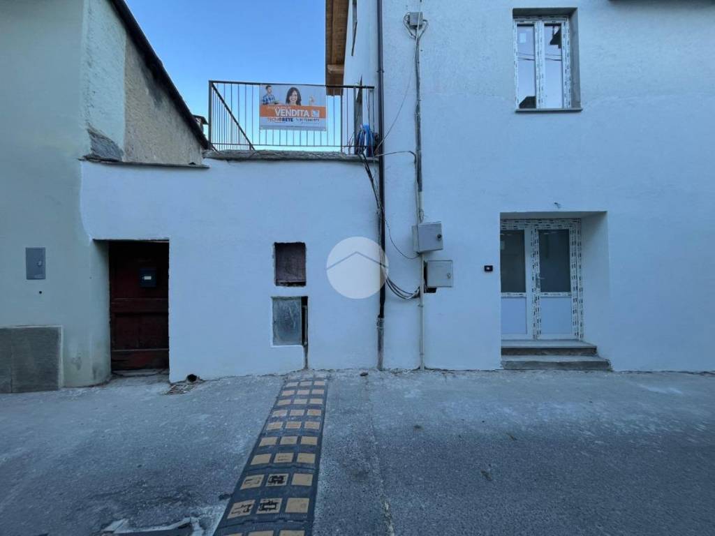 Appartamento a Barge in Via Carle Costanzo, 157 - Foto 3