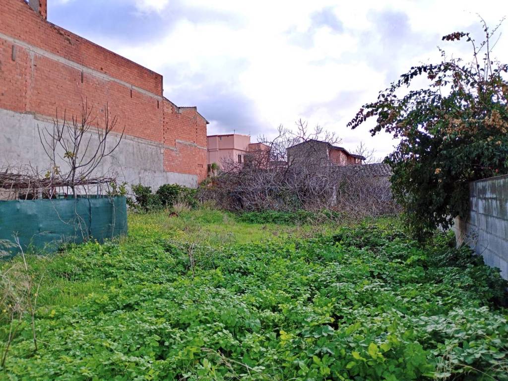 Terreno a Dolianova in Viale Dante - Foto 3