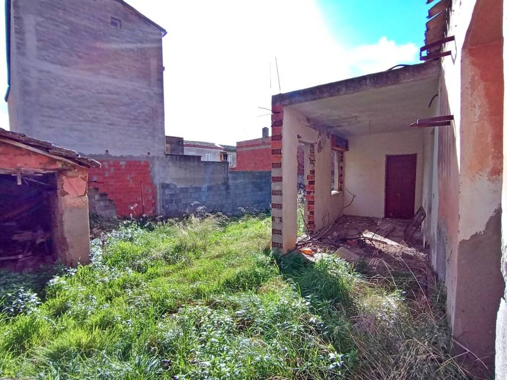 Terreno a Dolianova in Viale Dante - Foto 4