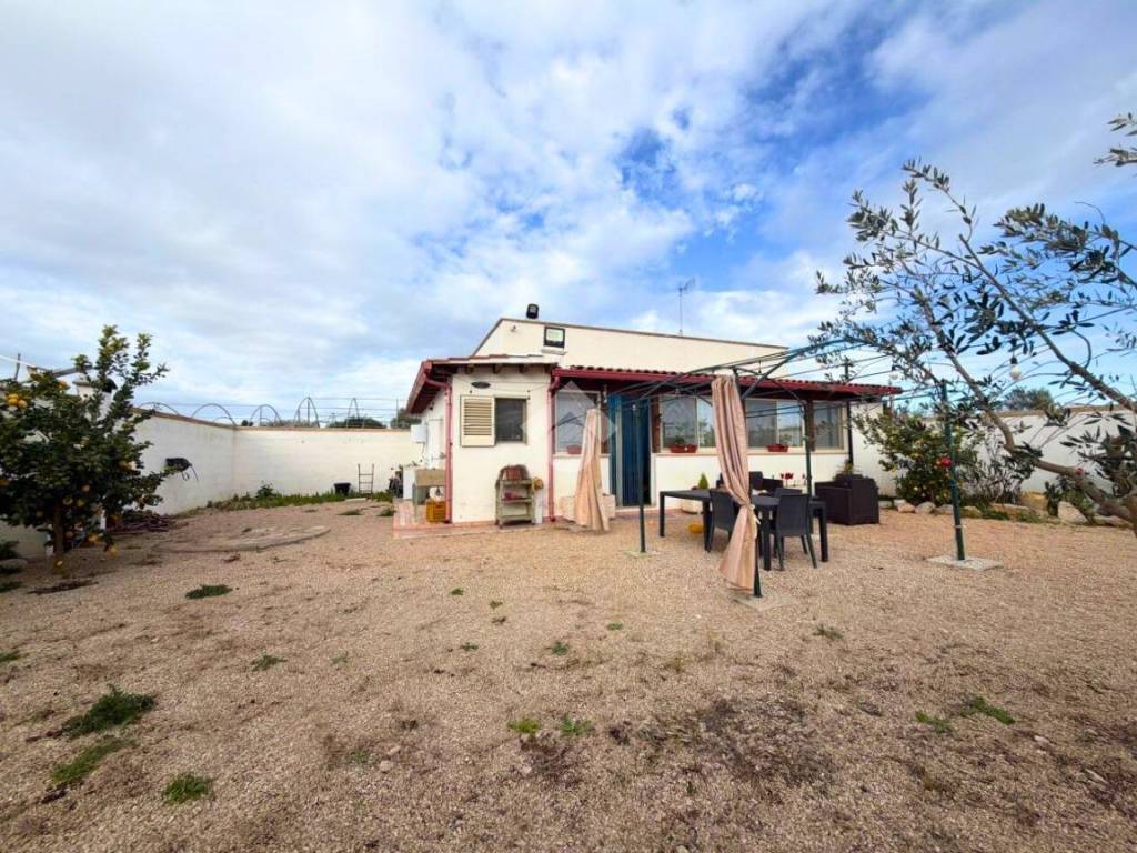 Casa indipendente a Nardò in STRADA PROVINCIALE 359 - Foto 3