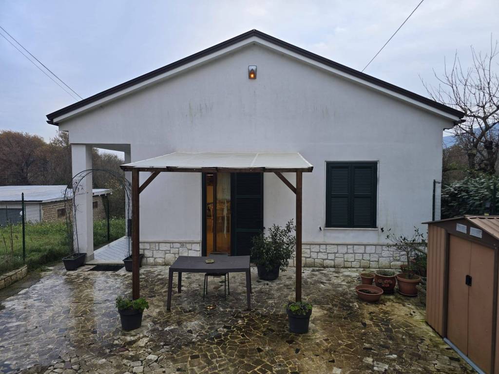 Villa a Ceccano in Via Madonna del Carmine, 149 - Foto 5