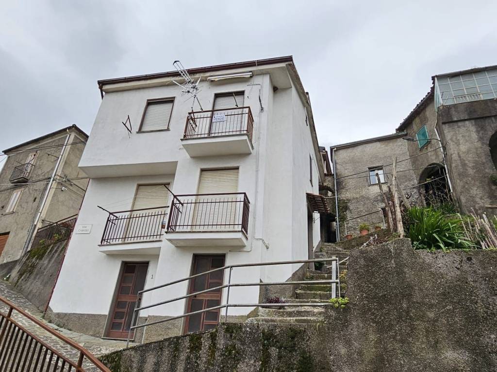 Appartamento a Casaletto spartano in Via Nazionale - Foto 2