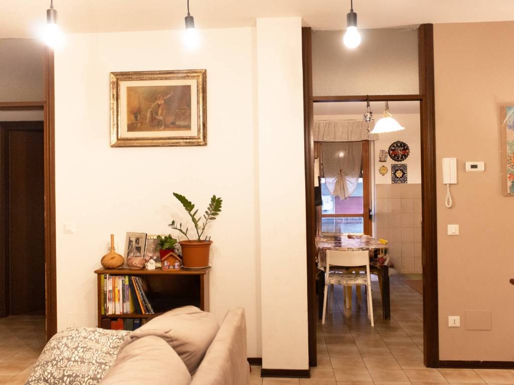 Appartamento a Monticello conte otto in Via Gabriele D'Annunzio - Foto 3