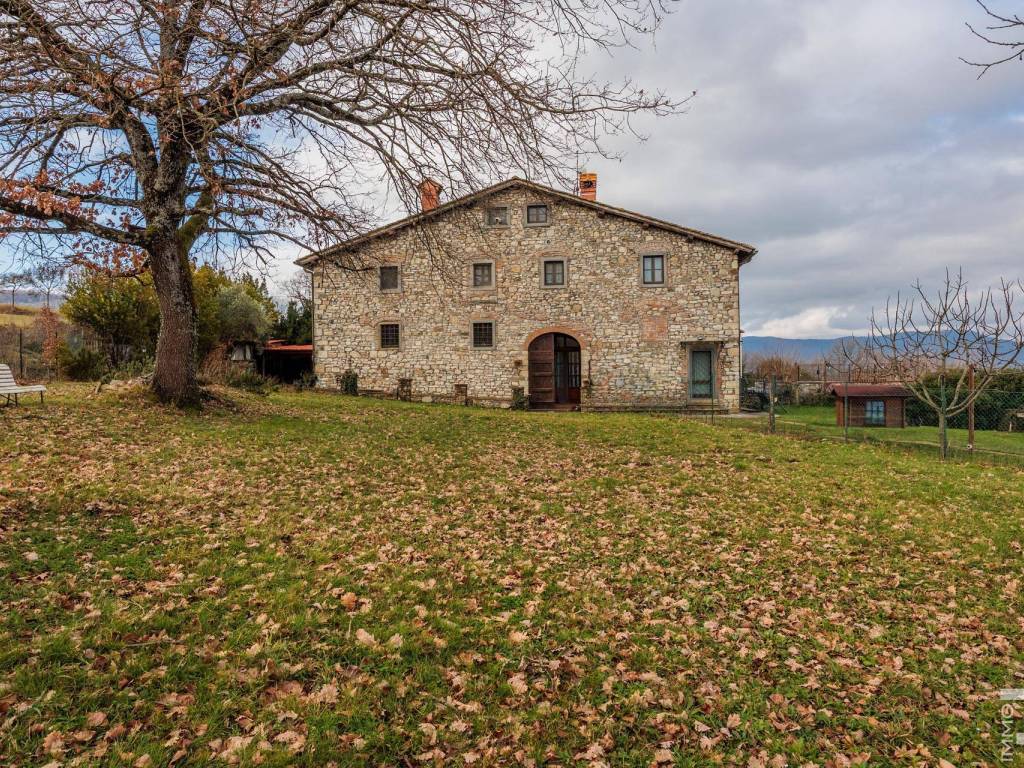 Villa a Scarperia e san piero in Strada Provinciale Masso Rondinaio - Foto 3