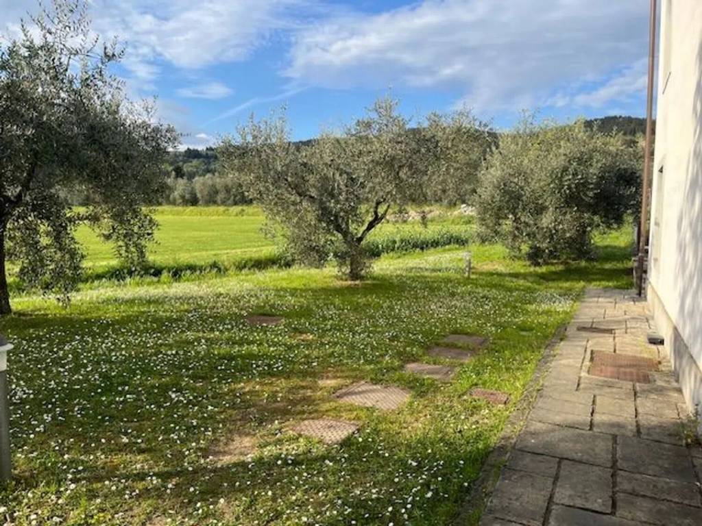 Appartamento a Calenzano in Via delle Vigne - Foto 2