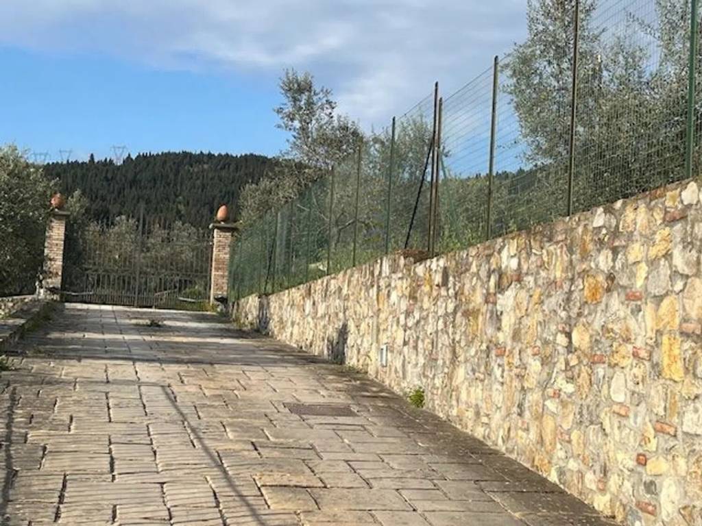 Appartamento a Calenzano in Via delle Vigne - Foto 4