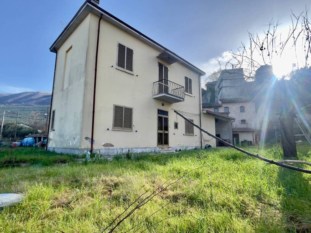 Casa indipendente a Trevi in Località Colle Basso, 16 - Foto 4