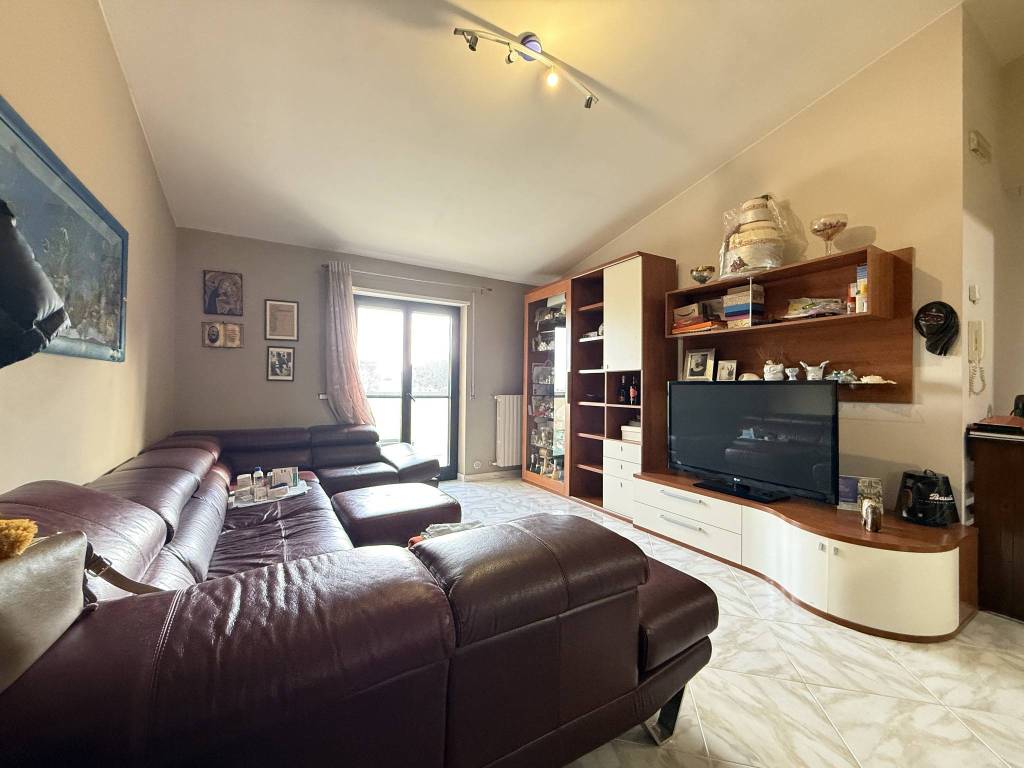 Appartamento a Cassano delle murge in Via Alcide De Gasperi - Foto 2