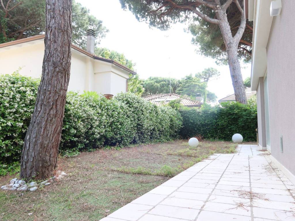 Villa a Cervia in Viale 2 Giugno - Foto 2