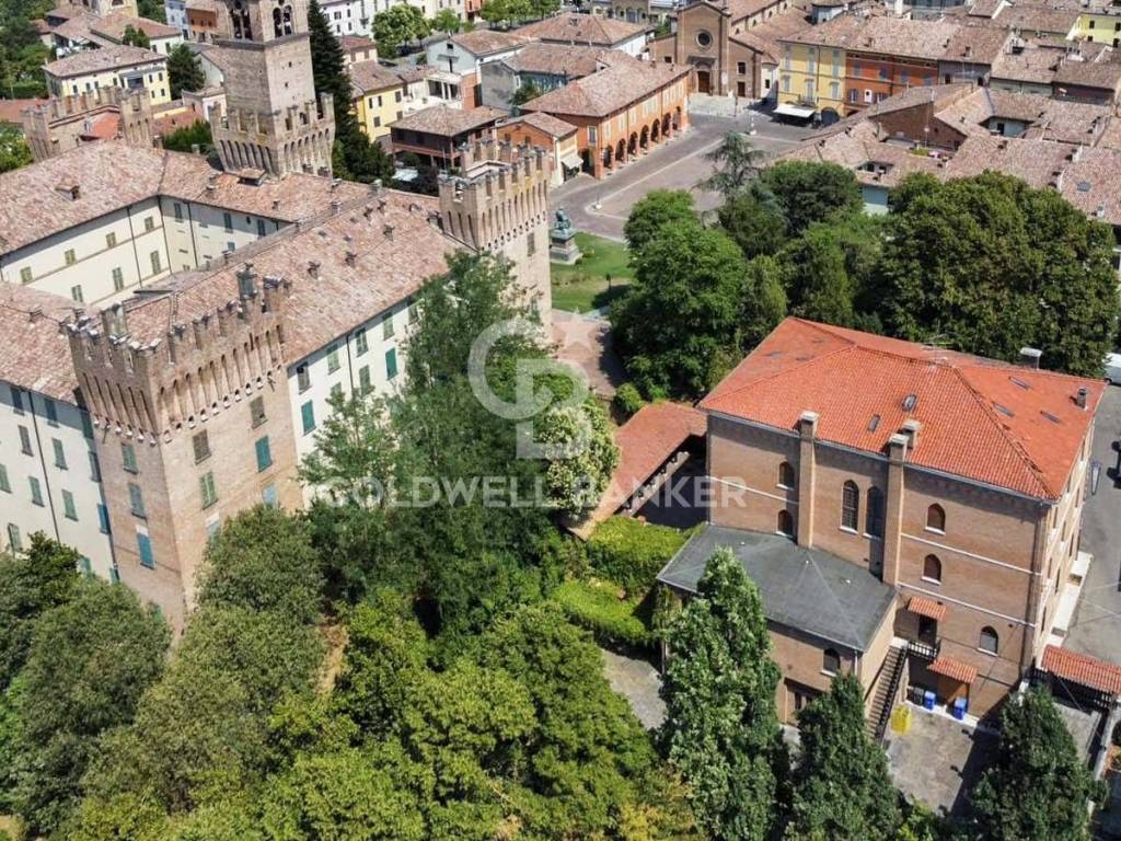 Appartamento a Busseto in Piazza Carlo Bergonzi, 15 - Foto 3