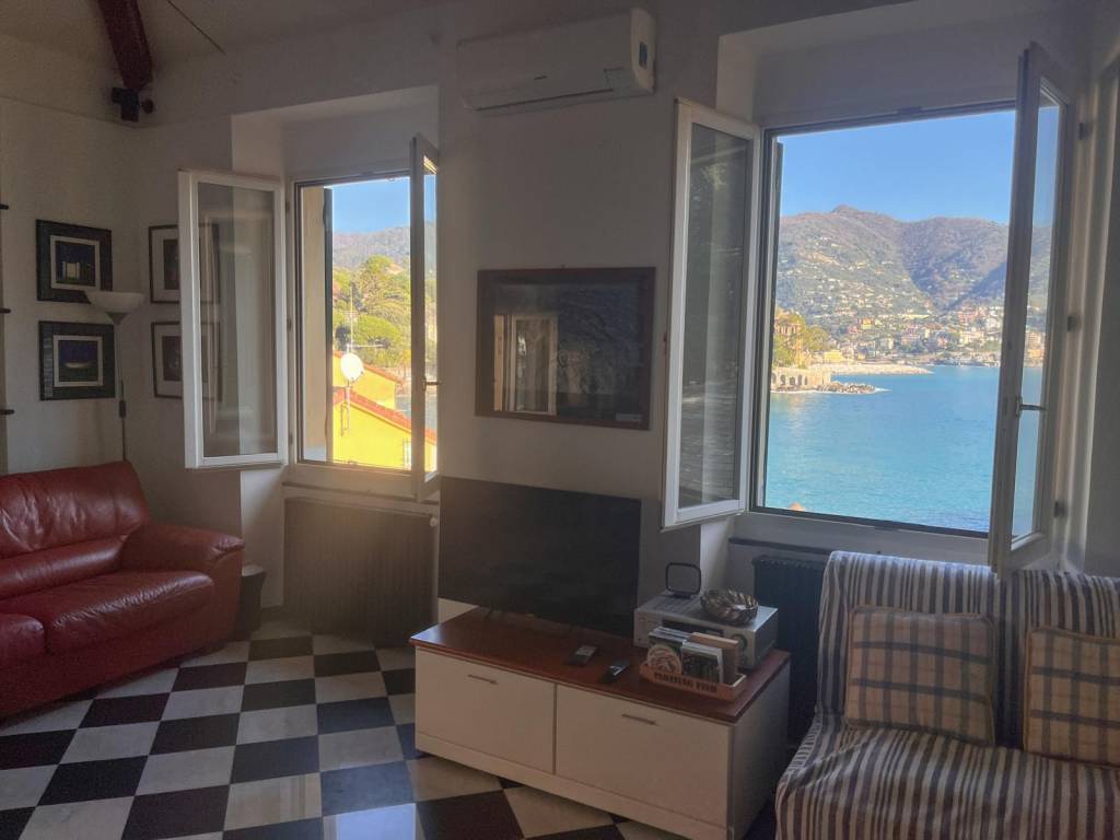 Loft / open space a Rapallo in Via Travello, 8 - Foto 3