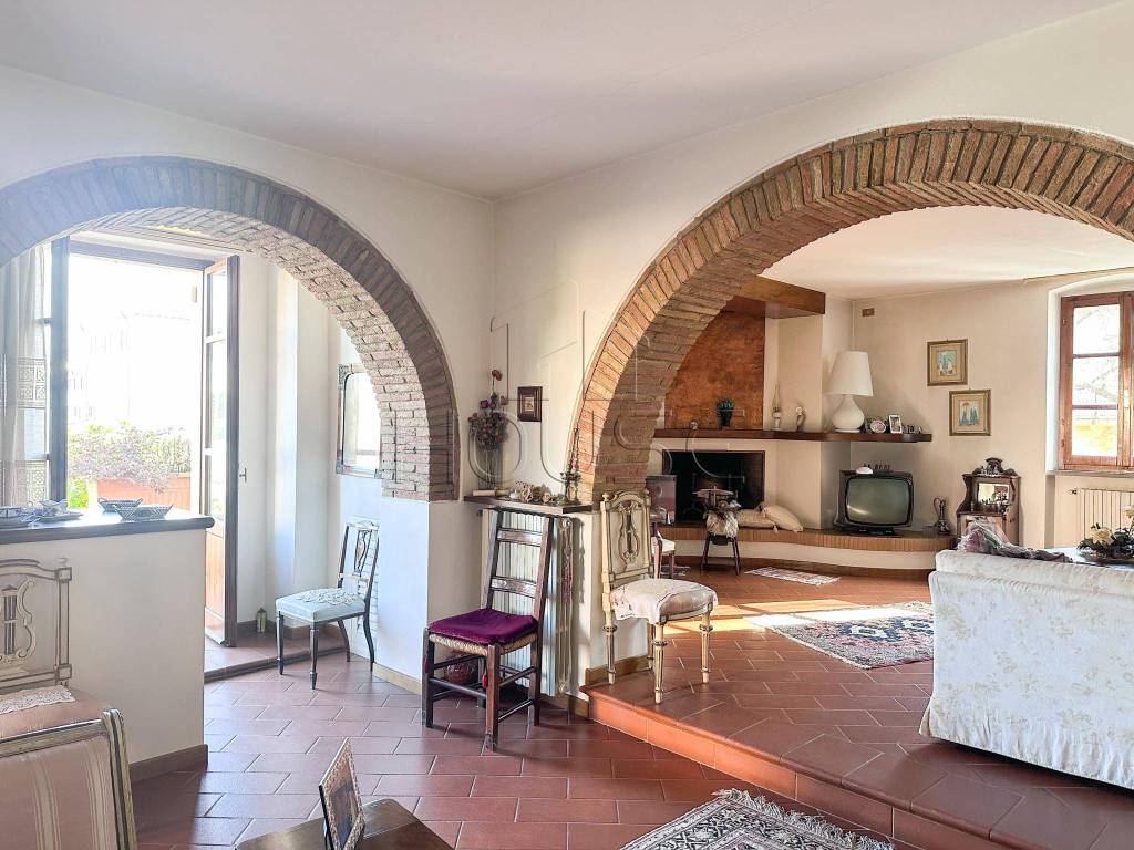 Casa indipendente a Città di castello in Via Braccio Fortebraccio, Città di Castello, Perugia, Umbria, 06012, Italia - Foto 5