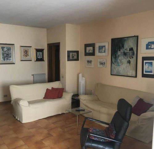 Appartamento a Foligno in Viale Ancona 10 - Foto 3