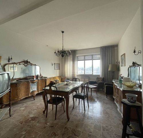 Appartamento a Foligno in Via Guglielmo Oberdan 103 - Foto 2