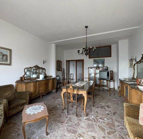 Appartamento a Foligno in Via Guglielmo Oberdan 103 - Foto 3