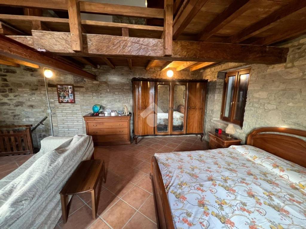 Casa indipendente a Neviano degli arduini in Str. Cedogno, 32 - Foto 2