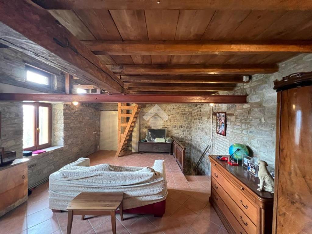 Casa indipendente a Neviano degli arduini in Str. Cedogno, 32 - Foto 4
