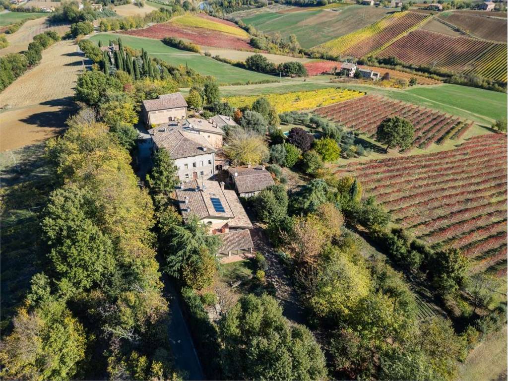 Villa a Castelvetro di modena in Via Lunga, 42 - Foto 3