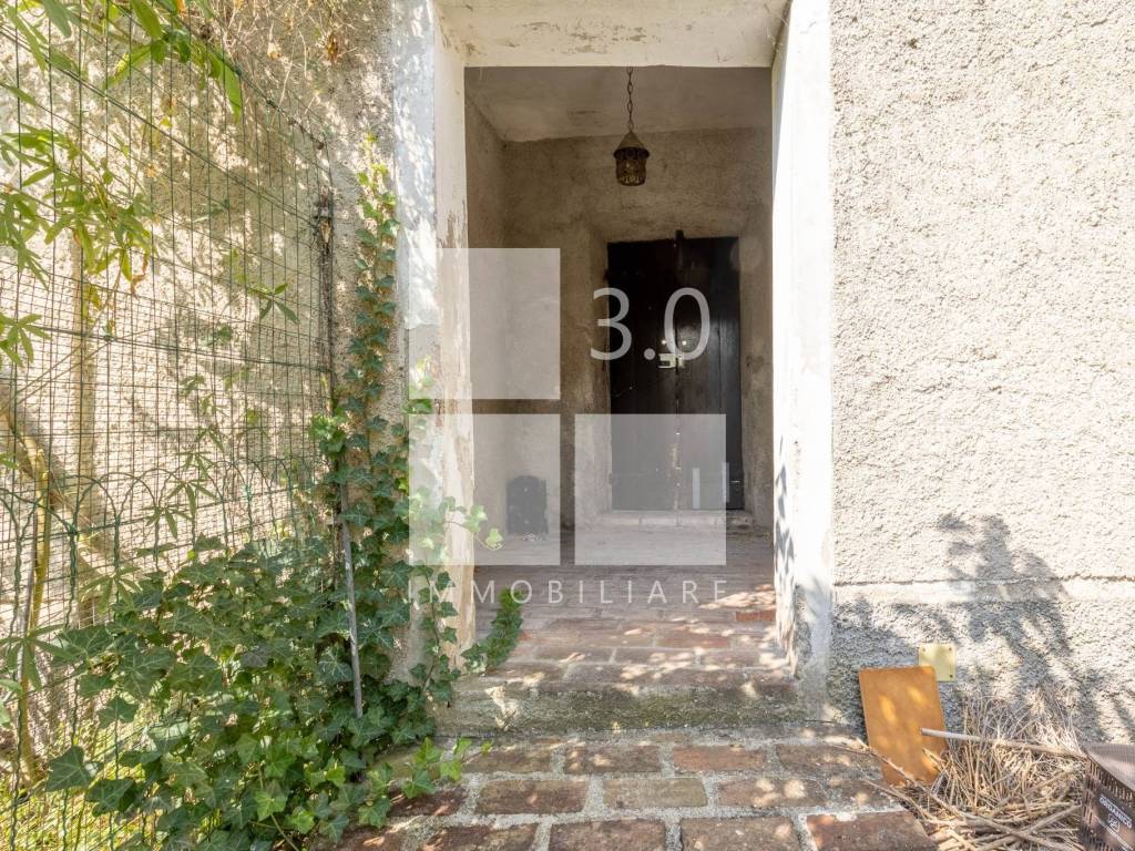 Villa a Castiglione delle stiviere in Via Palazzina 2 - Foto 5