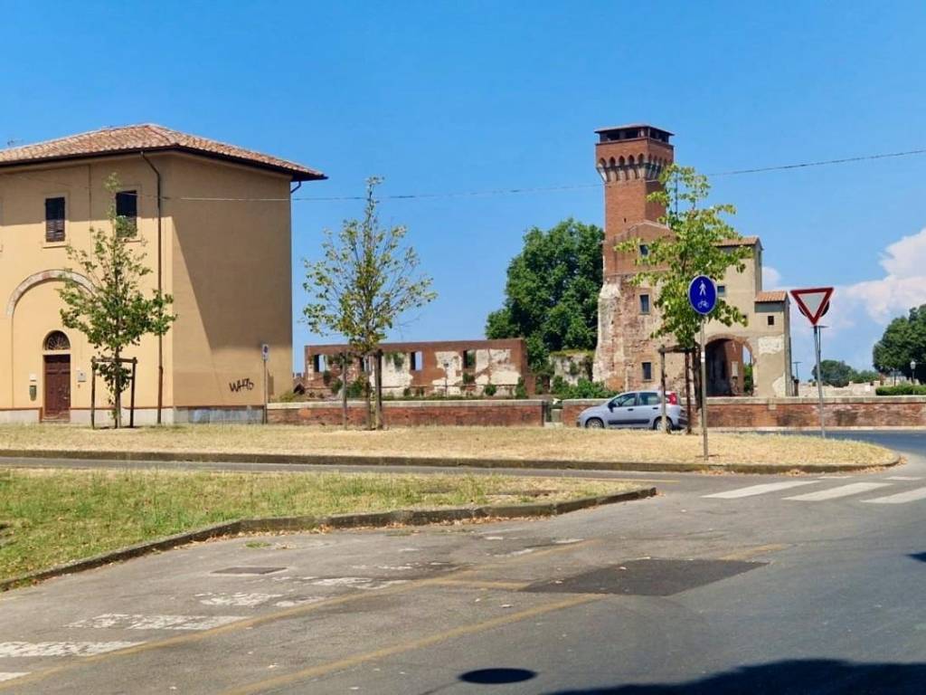 Appartamento a Pisa in Piazza Solferino, - Foto 2