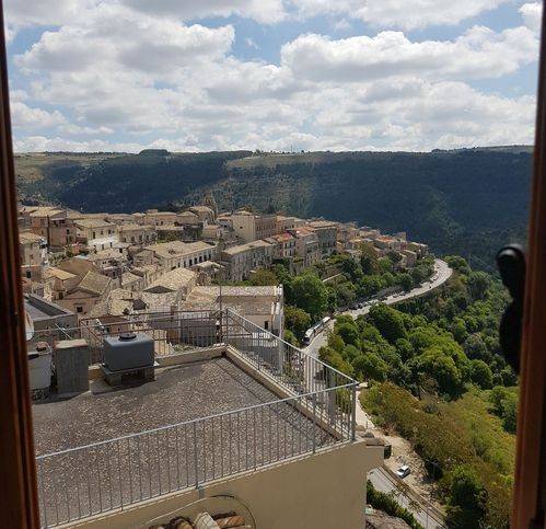 Appartamento a Ragusa in Via Maria Paterno' Arezzo - Foto 2