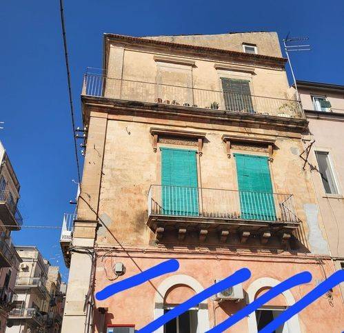 Villa a Ragusa in Co.Vittorio Veneto Angolo Via Generale Scrofani - Foto 2