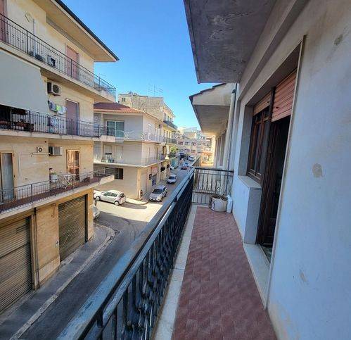 Appartamento a Ragusa in Via Gaspare Spontini - Foto 2