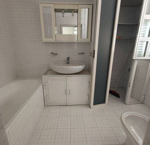 Appartamento a Bari in Via Trevisani - Foto 4